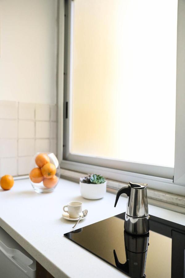Aura Home Rent Of Rooms With Shared Kitchen Bari Bagian luar foto