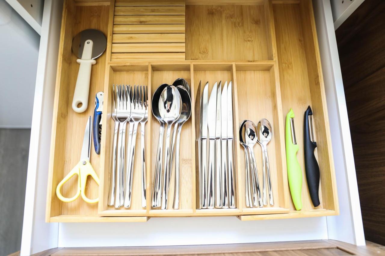 Aura Home Rent Of Rooms With Shared Kitchen Bari Bagian luar foto