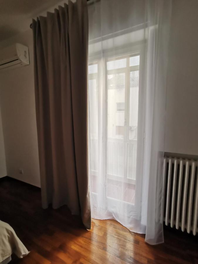 Aura Home Rent Of Rooms With Shared Kitchen Bari Bagian luar foto